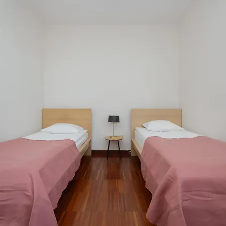 Διαμέρισμα Family With 2 Bedrooms On The 16th Floor In By Renters Βαρσοβία