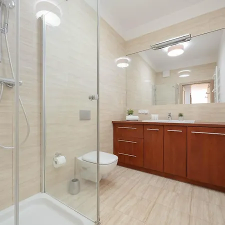 Family With 2 Bedrooms On The 16th Floor In By Renters Apartmán Varšava